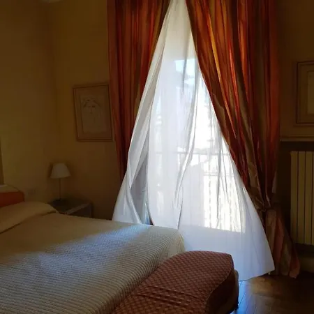 Couette-café Borgo Antico 3*